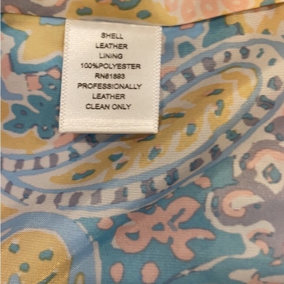 Excellent condition.No rips tears or flaws real leather - Picture 4 of 5